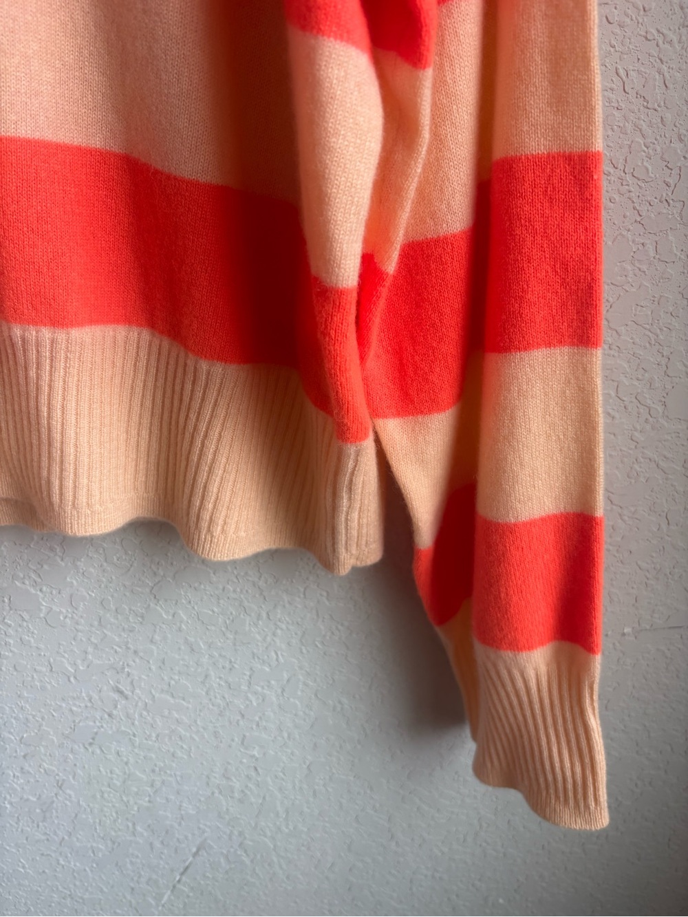 J.Crew 100% Cashmere Neon Coral & Blush Striped Sweater Size 3X - Picture 4 of 6